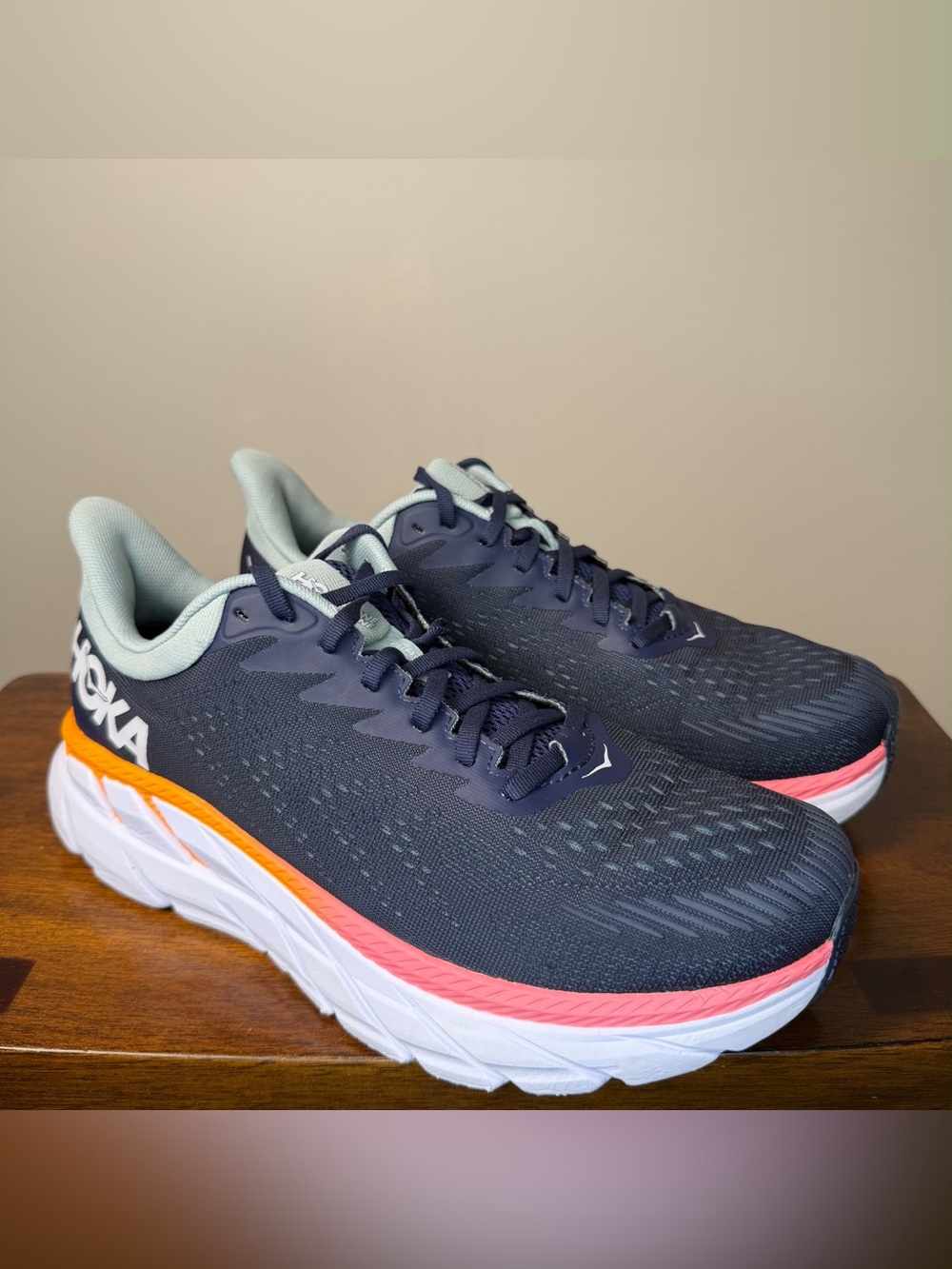 HOKA Clifton 7 Women’s 10 D Wide Running Shoes Black Iris Blue Haze No Insoles